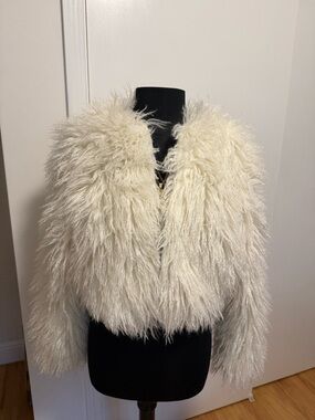 ON 34TH Women's Faux Fur Shag Jacket in Off-White NWT
